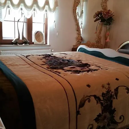 Luex Villa فيلة *